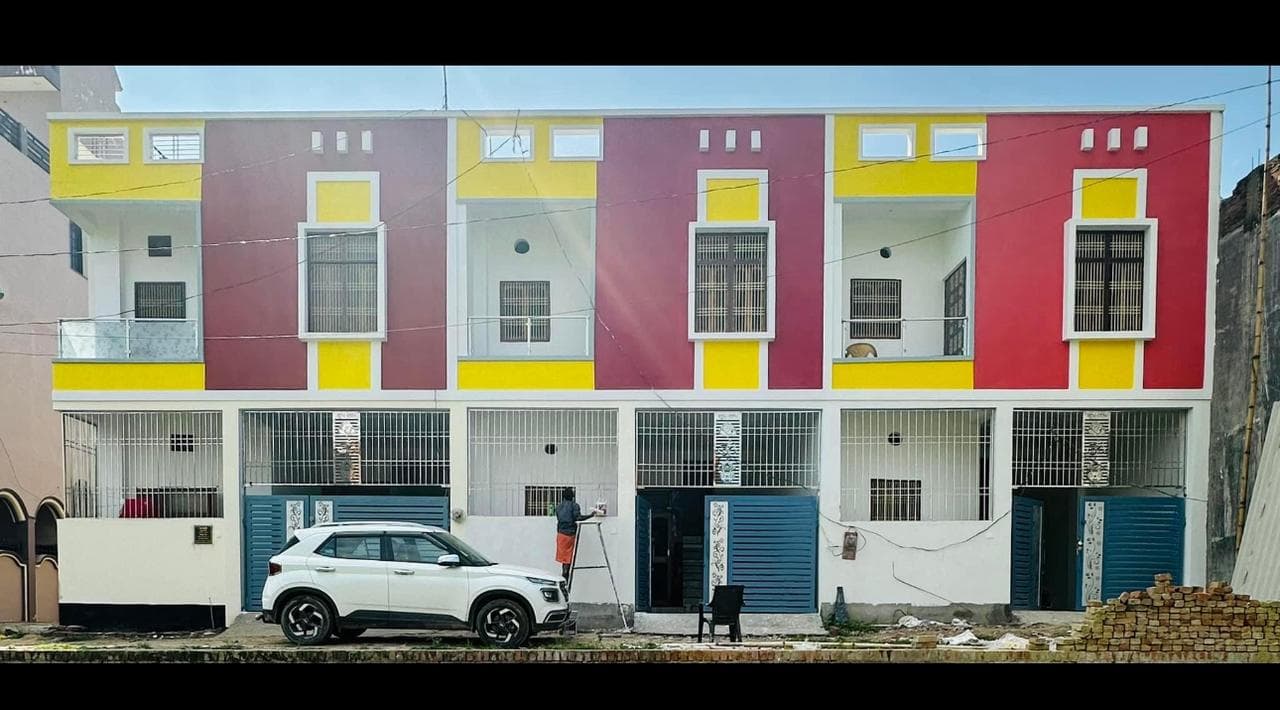 Manorthpuri Duplexes